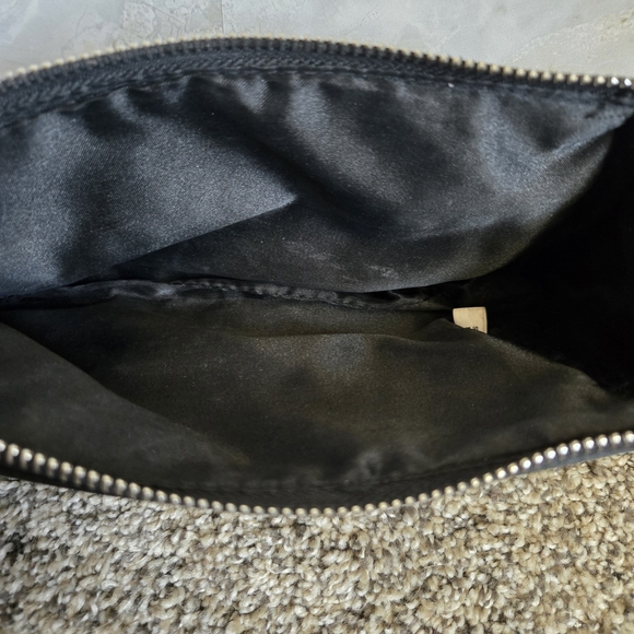 Victoria's Secret Black Sequin Clutch - Picture 5 of 6